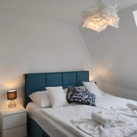 Sunshine Deluxe Apartment
